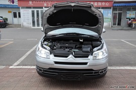 2010款雪铁龙凯旋