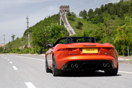 2015款捷豹F-TYPE V8 S试驾实拍