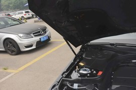 2015款奔驰E320L 4MATIC