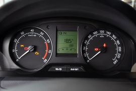 2013款斯柯达昕锐1.6L自动智选型