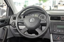 2013款斯柯达昕锐1.6L自动智选型