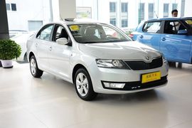 2013款斯柯达昕锐1.6L自动智选型