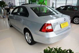 2013款斯柯达昕锐1.6L自动智选型