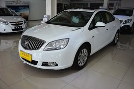2013款别克英朗GT 1.6L手动进取版