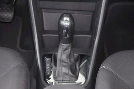 2013款大众捷达1.6L自动舒适型