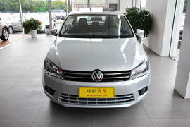 2013款大众捷达1.6L自动舒适型