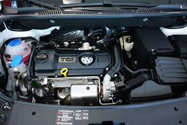 2013款大众途安1.4T自动舒适版5座