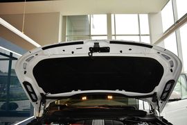 2014款路虎揽胜3.0 V6 SC Vogue