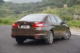 2014款东风标致408 1.6T自动外出试驾实拍