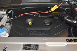 2014款路虎揽胜极光2.0T 5门耀享版