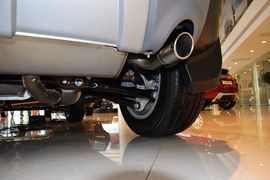 2014款路虎揽胜极光2.0T 5门耀享版