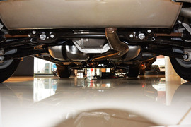 2014款路虎揽胜极光2.0T 5门耀享版