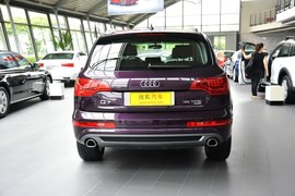 2014款奥迪Q7 35TFSI运动型