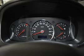 2012款长安悦翔V5 1.5L手动运动型 国四