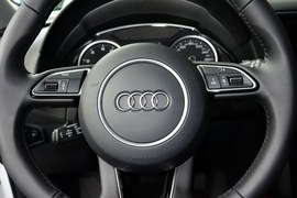2013款奥迪Q5 2.0TFSI豪华型