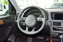 2013款奥迪Q5 2.0TFSI豪华型