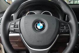 2014款宝马5系GT 528i设计套装