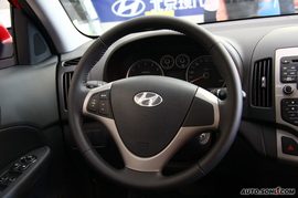 2009款现代i30