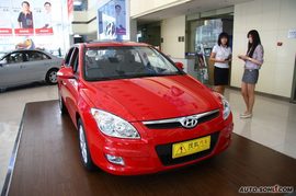 2009款现代i30