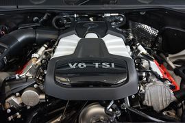 2011款大众途锐3.0TSI标准型