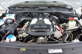 2011款大众途锐3.0TSI标准型