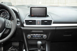 2014款马自达3 昂科塞拉两厢2.0L手自一体旗舰型