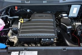 2013款大众新桑塔纳1.4L手动舒适版