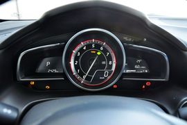 2014款马自达3 昂科赛拉2.0L手自一体旗舰型