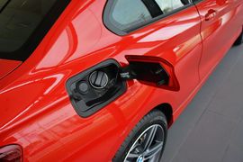 2014款宝马220i运动设计套装型