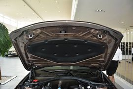 2014款宝马320Li时尚型