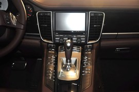 2014款保时捷Panamera S Executive