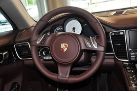 2014款保时捷Panamera S Executive