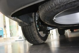 2013款起亚索兰托2.4GDI 7座豪华版到店实拍