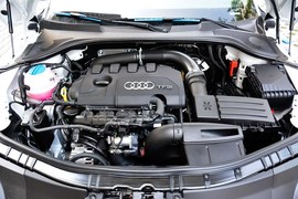 2014款奥迪TT Coupe竞技版45TFSI劲动型实拍