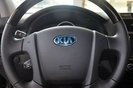 2013款起亚狮跑2.0L GLS自动两驱