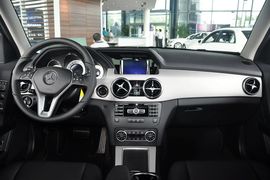 2013款奔驰GLK300 4MATIC动感型（天窗版）