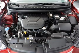 2012款现代朗动1.6L GS手动时尚型