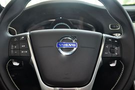 2015款沃尔沃V60 2.0T T5智雅个性运动版