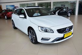 2015款沃尔沃V60 2.0T T5智雅个性运动版