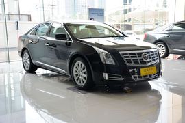 2014款凯迪拉克XTS 28T手自一体精英型