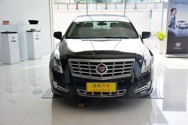 2014款凯迪拉克XTS 28T手自一体精英型