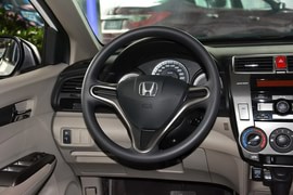 2012款本田锋范1.5L手动精英版