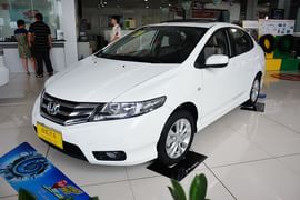 2012款本田锋范1.5L手动精英版