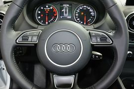 2014款奥迪A3两厢 35TFSI豪华型
