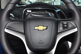 2014款雪佛兰创酷1.4T手自一体两驱豪华型