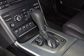 2013款沃尔沃XC90 2.5T豪华升级版