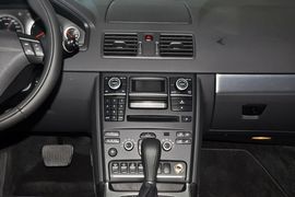 2013款沃尔沃XC90 2.5T豪华升级版