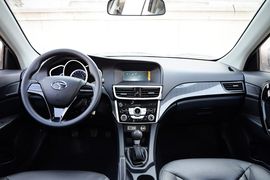 2014款东南V6菱仕 1.5T手动锐控版