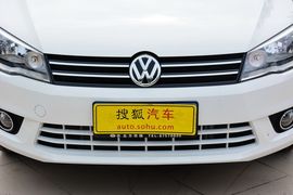 2013款大众捷达1.6自动豪华型实拍