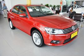 2014款大众宝来1.6L自动豪华型